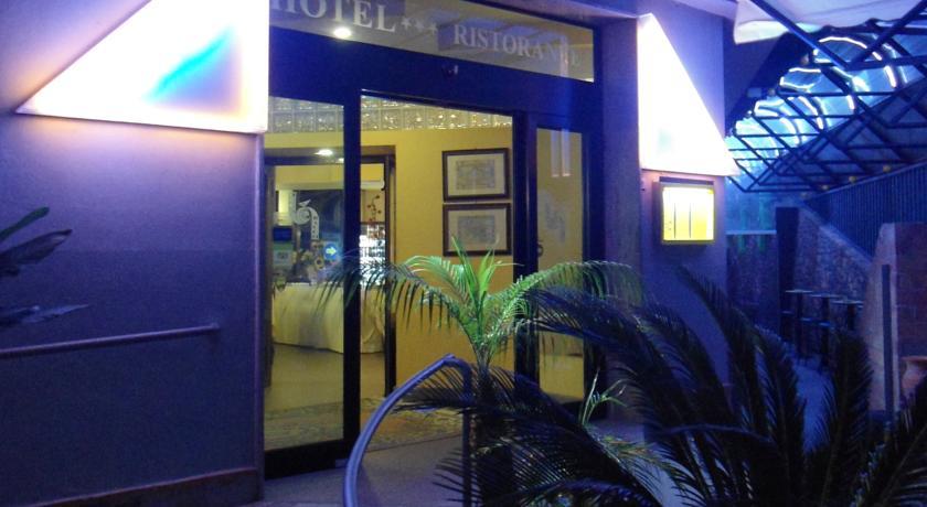 Hotel Bacco Ascea Kültér fotó