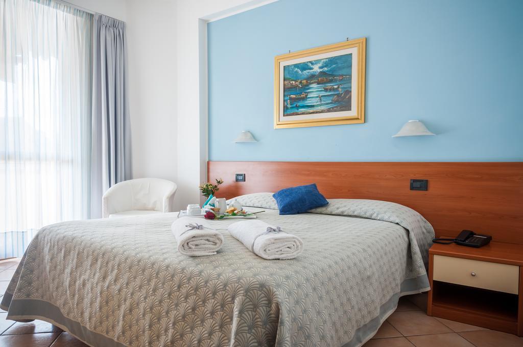 Hotel Bacco Ascea Kültér fotó