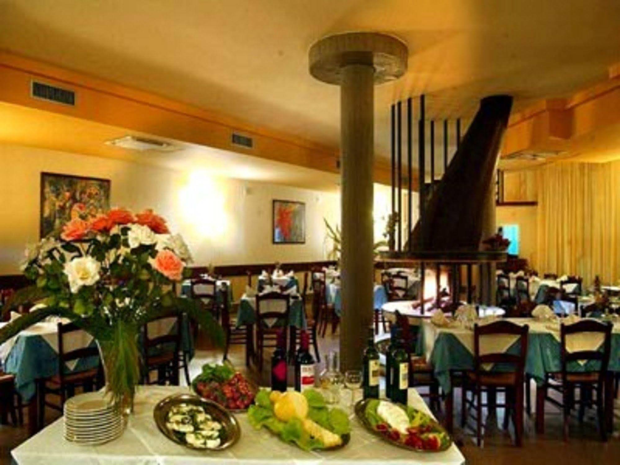 Hotel Bacco Ascea Kültér fotó